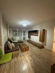 Тристаен, под наем, ж. к Младост 2