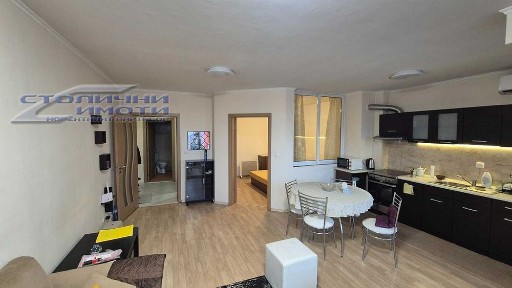 Обзаведено двустайно студио на бул. Тотлебен