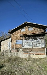 Панорамна, монолитна къща/вила на Язовир Стражица