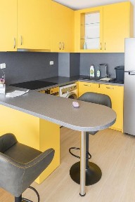 Двустаен апартамент в района на кв. Кючук Париж