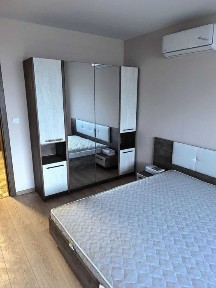 Тристаен ап. под наем в кв. Дружба 2