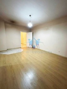 Продава се Четиристаен ТУХЛЕН апартамент в гр. Шумен, кв. Добруджански