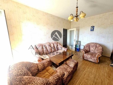 оф. 24740 Тристаен обзаведен/ м-н Детски свят