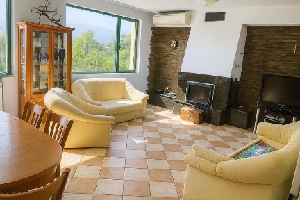 Област Пловдив, гр. Пловдив, Христо Смирненски