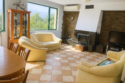 Област Пловдив, гр. Пловдив, Христо Смирненски