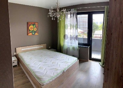 Тристаен ап. под наем в кв. Кръстова вада