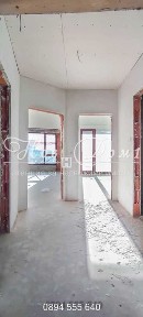 Юг Юг Юг Изток Дневна 27м2Модерна сграда с окачена фасада