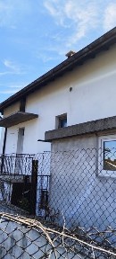 Масивна Къща кв. Клепало до болницата.