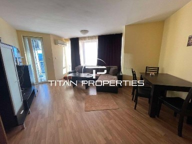 Двустаен апартамент в кв. Славейков