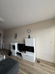 Тристаен, под наем, ж. к Мусагеница