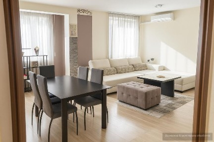 Просторен ТРИСТАЕН апартамент в кв. Въстанически