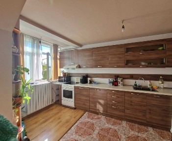 Многостаен апартамент за продажба в широк център на гр. Благоевград