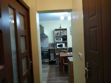 Двустаен обзаведен с подземно паркопмясто