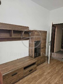 Реф. 1892 Тристаен Апартамент с Реална Квадратура / Топ Локация