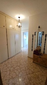 3-стаен монолит идеален център до Съда