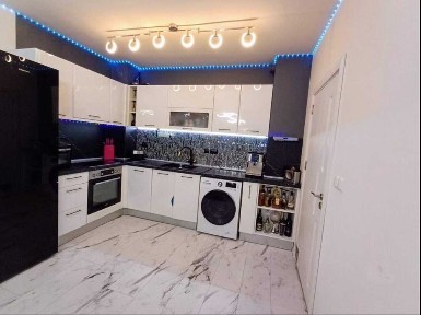 Двустаен тухлен обзаведен апартамент в квартал Победа-Касабова