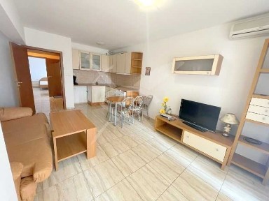 Тристаен апартамент в Свети Влас 59706