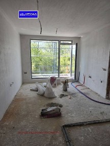 Тристаен апартамент в Младост 4 с АКТ 14!