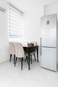 Тристаен апартамент под наем в кв. Въстанически