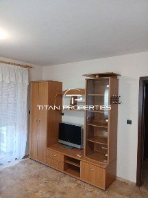 Двустаен апартамент в кв. Каменица 1 + барбекю зона