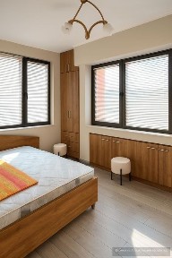 Просторен ДВУСТАЕН апартамент в района на Центъра