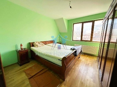 Четиристаен, Шумен, Математическа гимназия