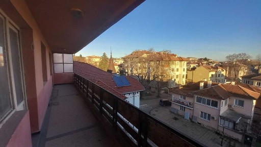 Многостаен апартамент на 