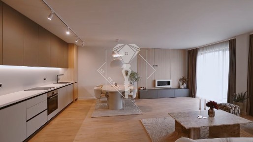 Луксозен 3-стаен с личен двор в кв. Смирненски, Residence 2 - до Греб