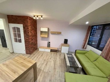 Тристаен ап. под наем в кв. Студентски град