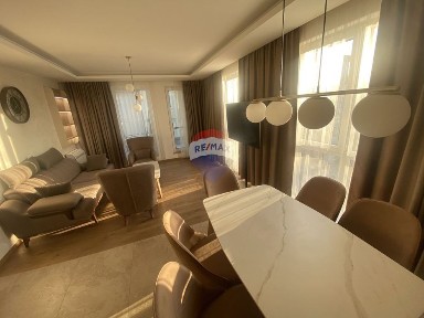 Тристаен апартамент под наем, Св. Св. Константин и Елена ДМ 4356