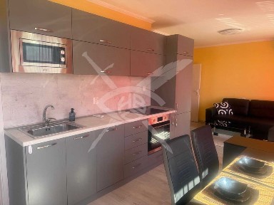 Тристаен апартамент в Сарафово 87339