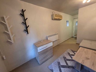 Едностаен ап. под наем в кв. Редута