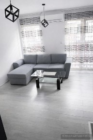 Двустаен апартамент под наем в Център