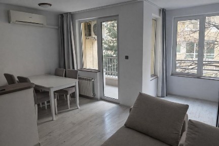 Двустаен, под наем, ж. к Хладилника