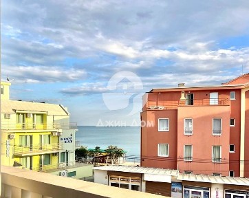 Апартамент с ГЛЕДКА МОРЕ и ниска такса в к-с „Аврора“, с. Равда