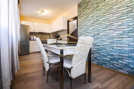 ТРИСТАЕН апартамент под наем - Погреби