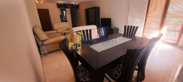 Тристаен апартамент в кв. Витоша