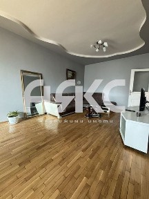 Многостаен обзаведен апартамент под наем в кв. Красно село до МЕТРОСТА