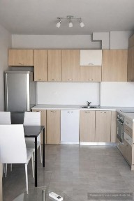 В затворен комплекс! Двустаен апартамент в жк. Христо Смирненски