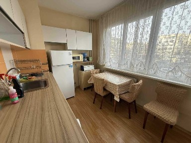 Двустаен ап. под наем в кв. Младост 4