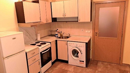 Двустаен ап. под наем в кв. Хиподрума