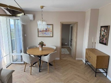 Двустаен обзаведен апартамент кв. Коматево / РЕАЛНА КВАДРАТУРА