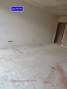 Тристаен апартамент в Център с АКТ 14!