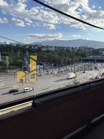 Двустаен апартамент в кв. Сухата река