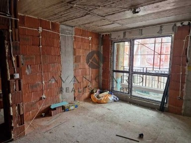 оф. 23483 Двустаен с акт 14 в малка бутикова сграда/ Смирненски