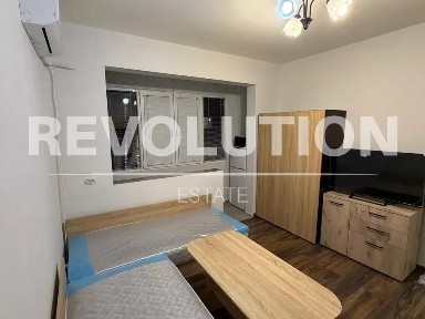 Едностаен апартамент в района на Младост!