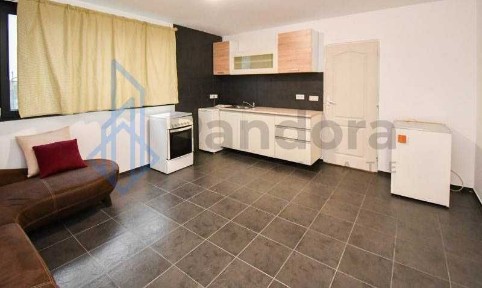 Двустаен апартамент под наем в кв. Кръстова вада