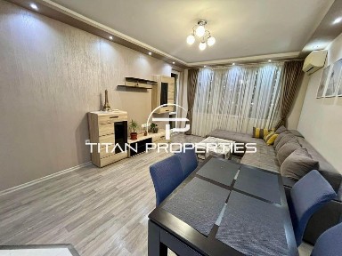 Двустаен апартамент за продажба в кв. Кючук Париж