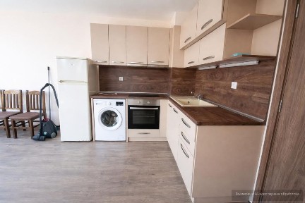 Двустаен апартамент под наем в кв. Коматево