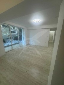 Тристаен - Свети влас